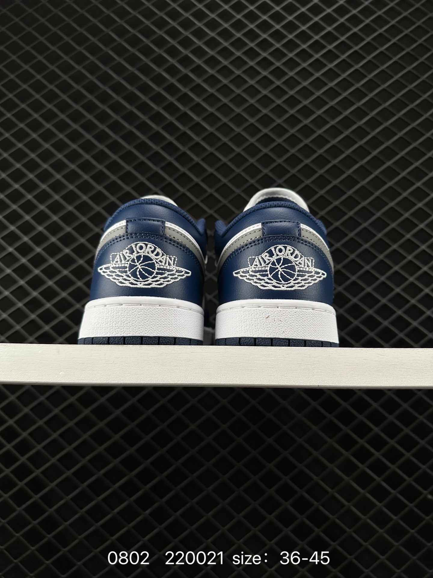 Air Jordan 1 Low AJ1